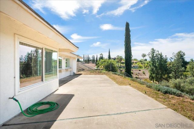 17526 Saint Andrews, Poway, CA 92064