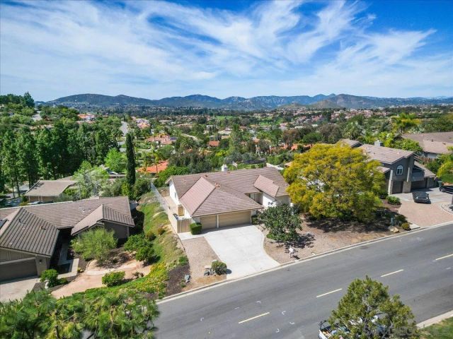 17526 Saint Andrews, Poway, CA 92064