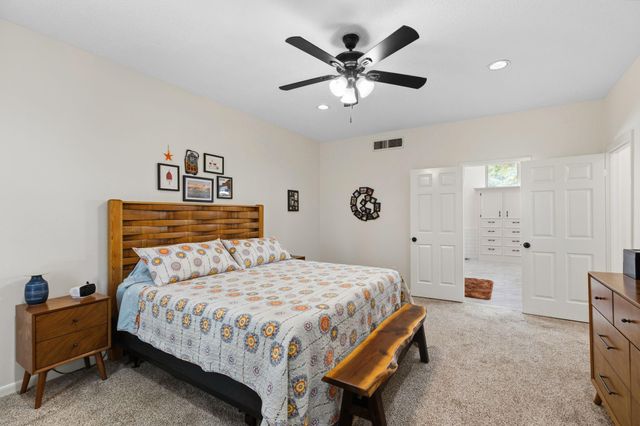 7314 Blenheim Palace Lane, Houston, TX 77095