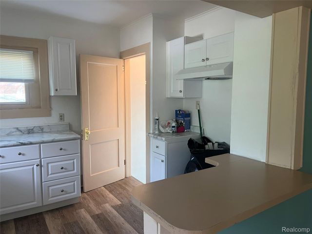 2554 Swayze Street, Flint, MI 48503