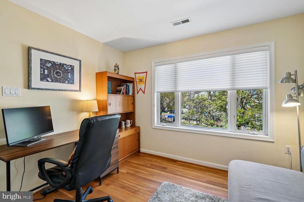 Image 20 of property listing at 1002 DREAMS LANDING WAY, Annapolis, MD 21401