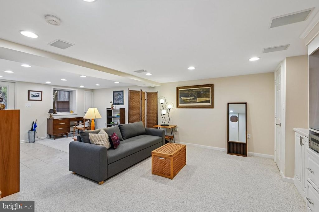 Image 28 of property listing at 1002 DREAMS LANDING WAY, Annapolis, MD 21401