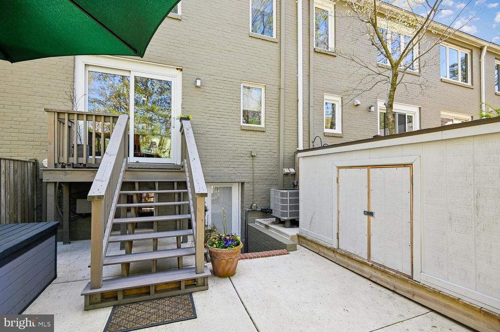 Image 33 of property listing at 1002 DREAMS LANDING WAY, Annapolis, MD 21401