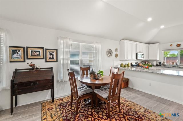 128 Riverhill Drive, Georgetown, TX 78628