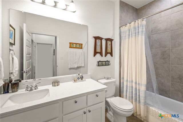 128 Riverhill Drive, Georgetown, TX 78628