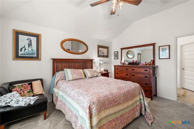 128 Riverhill Drive, Georgetown, TX 78628