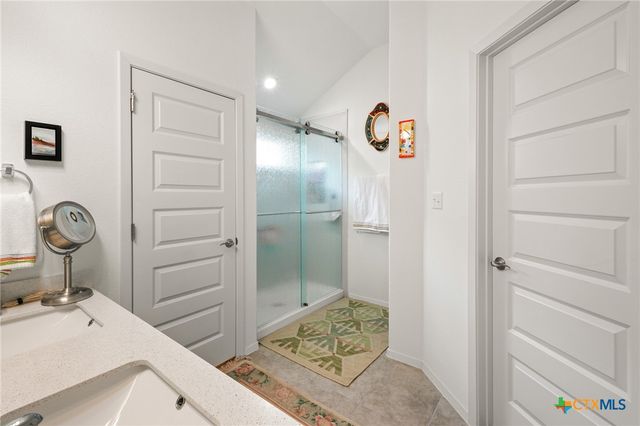 128 Riverhill Drive, Georgetown, TX 78628