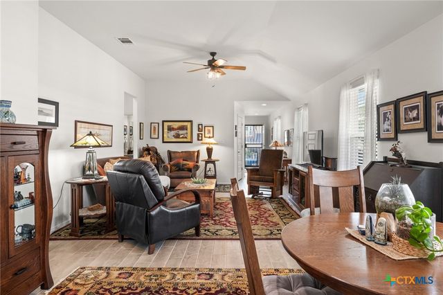 128 Riverhill Drive, Georgetown, TX 78628