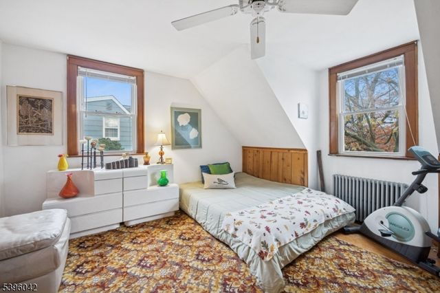 90 Ardmore Ave, Clifton City, NJ 07014