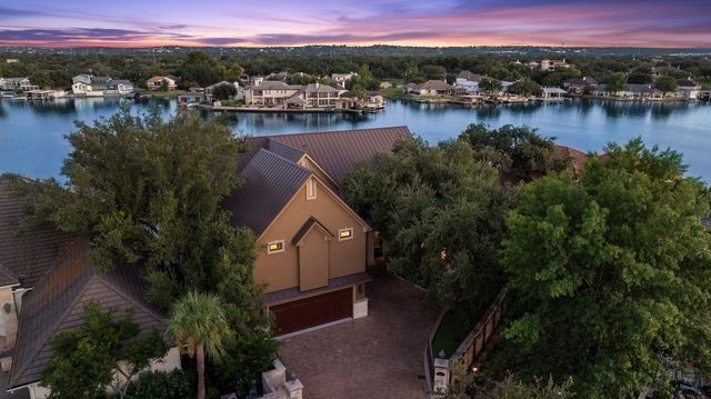 101 Matern CT, Horseshoe Bay, TX 78657