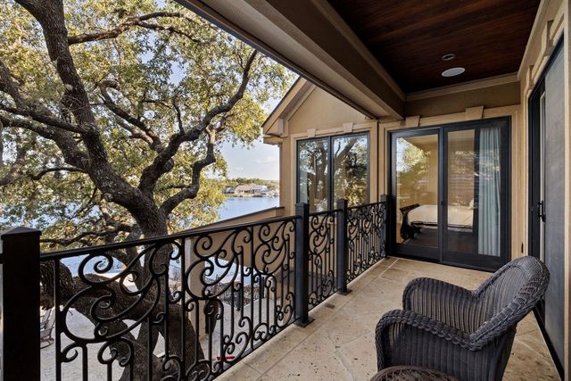 101 Matern CT, Horseshoe Bay, TX 78657