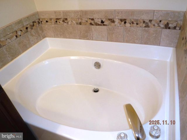 8918 WHITETAIL CT, Perry Hall, MD 21128