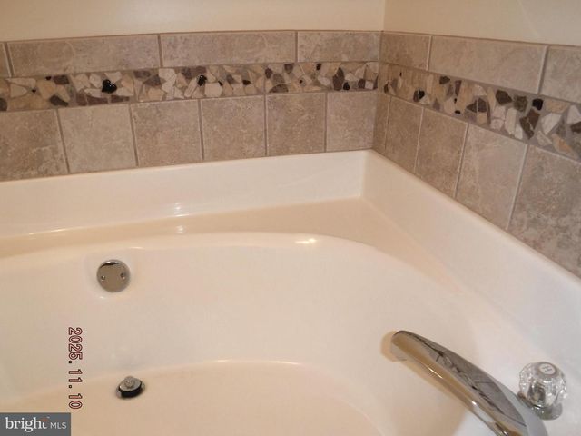 8918 WHITETAIL CT, Perry Hall, MD 21128