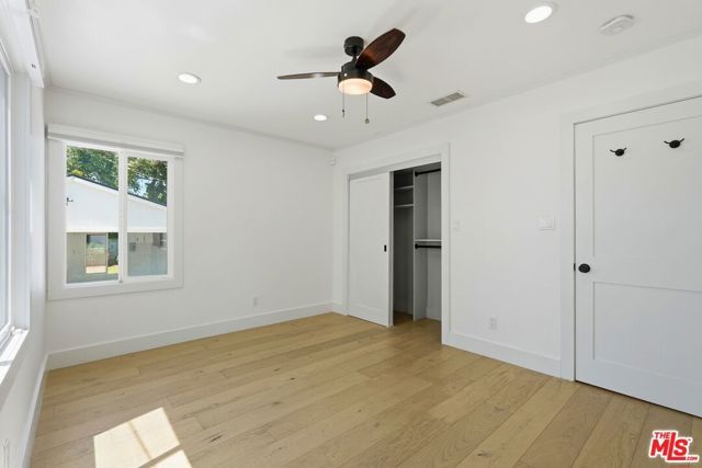 6647 W 82nd Street, Los Angeles, CA 90045