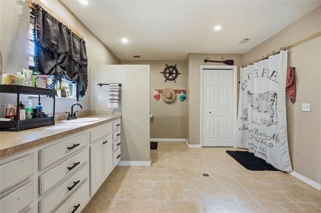 111 SW PRAIRIE STREET, Lake City, FL 32024