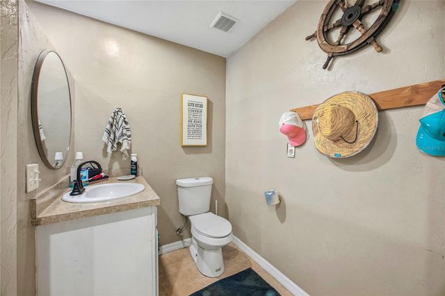 111 SW PRAIRIE STREET, Lake City, FL 32024