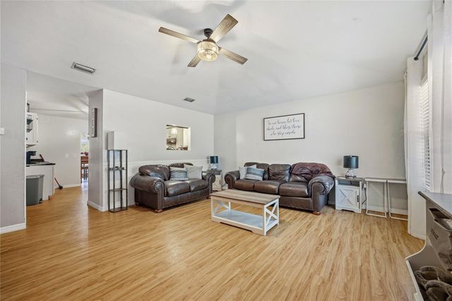 111 SW PRAIRIE STREET, Lake City, FL 32024