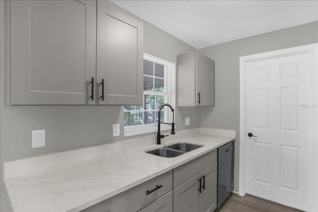 313 SALINA DRIVE, Altamonte Springs, FL 32701