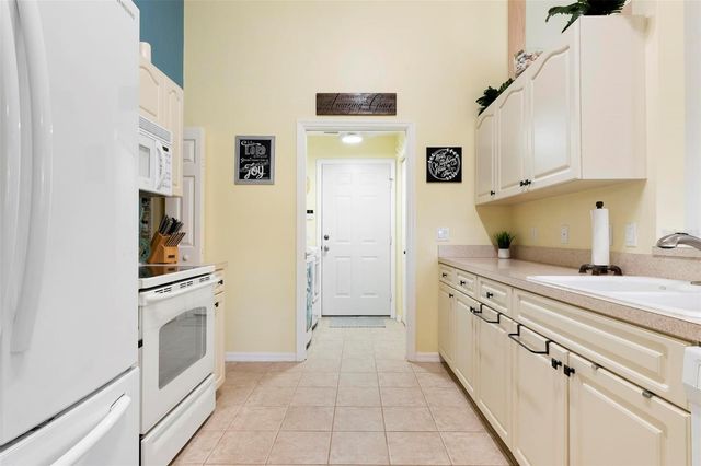 2863 PADDOCK AVENUE, North Port, FL 34288