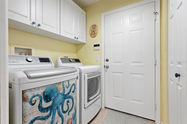 2863 PADDOCK AVENUE, North Port, FL 34288