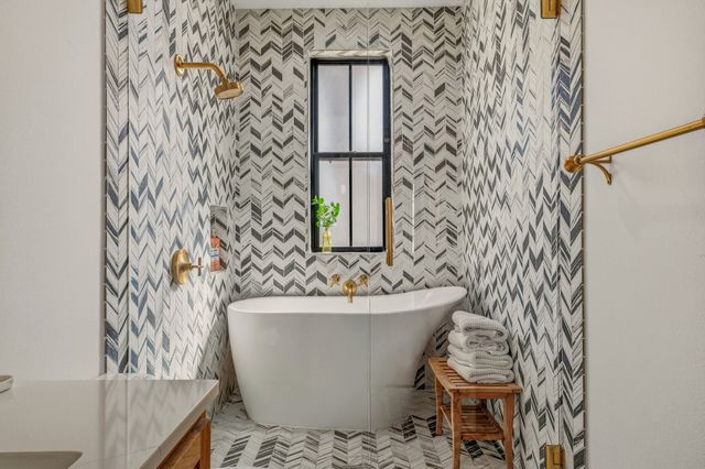 321 S Columbia Street, Stephenville, TX 76401