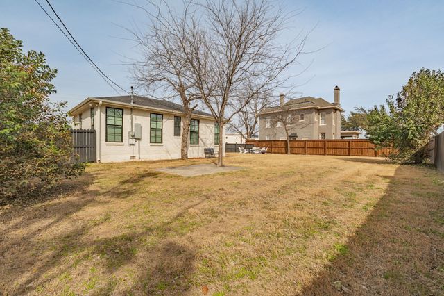 321 S Columbia Street, Stephenville, TX 76401