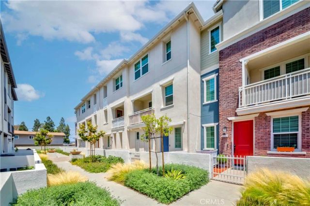 6926 Cottonwood Lane, Buena Park, CA 90621