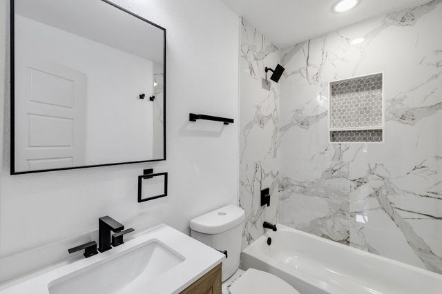 3323 Pacesetter Drive, Dallas, TX 75241