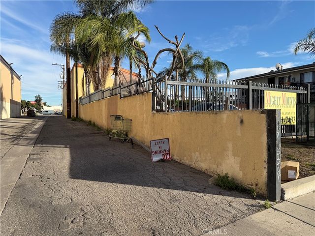 2714 Seaman, El Monte, CA 91733