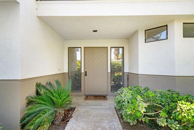 54940 Inverness Way, La Quinta, CA 92253