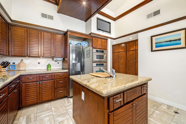54940 Inverness Way, La Quinta, CA 92253