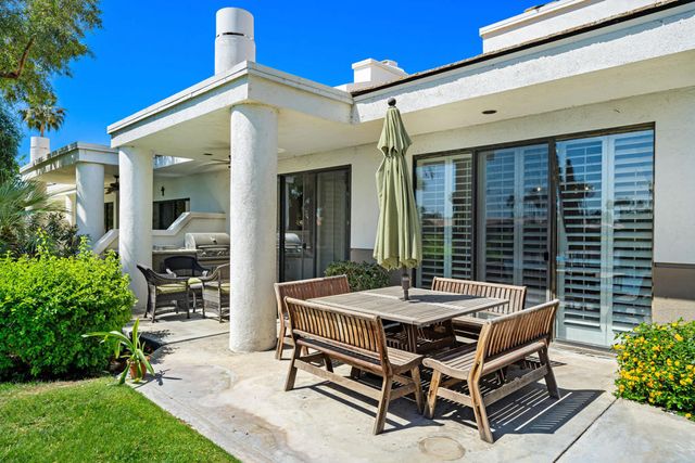 54940 Inverness Way, La Quinta, CA 92253
