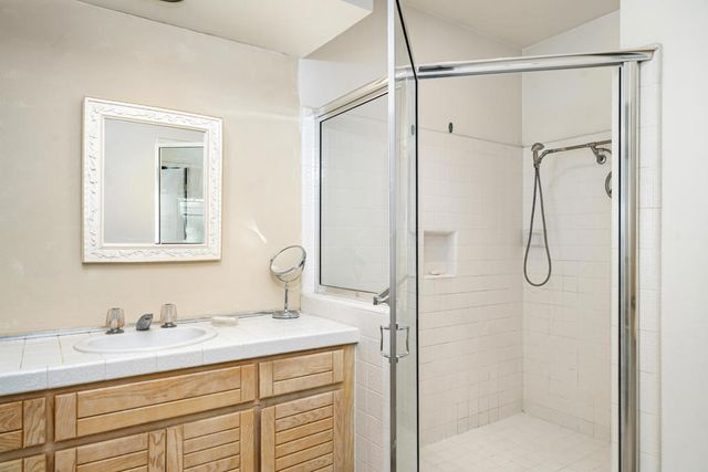 54940 Inverness Way, La Quinta, CA 92253