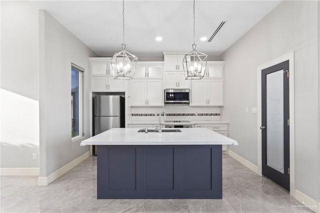 1714 Strawberry Hill, Edinburg, TX 78541