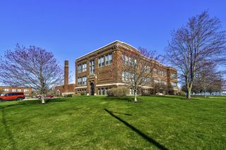 460 Broadway Street 204, South Haven, MI 49090