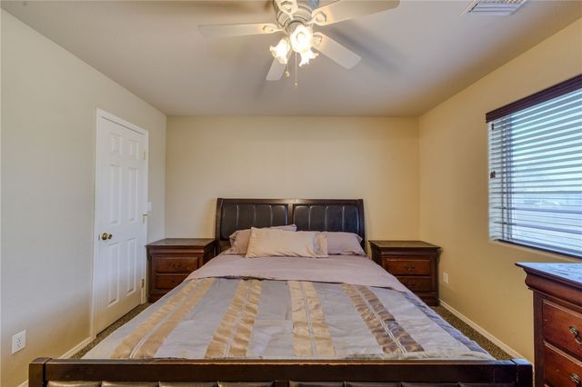 935 Glen Drive, Bullhead City, AZ 86442