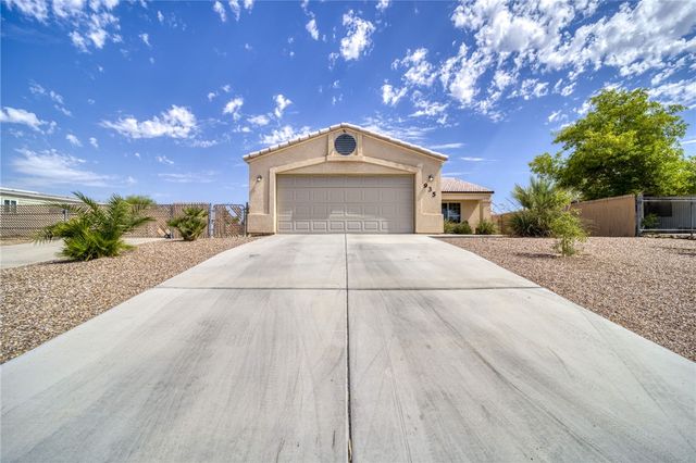 935 Glen Drive, Bullhead City, AZ 86442