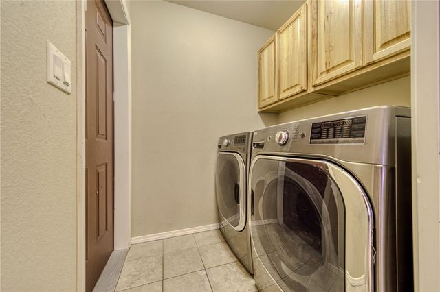 935 Glen Drive, Bullhead City, AZ 86442