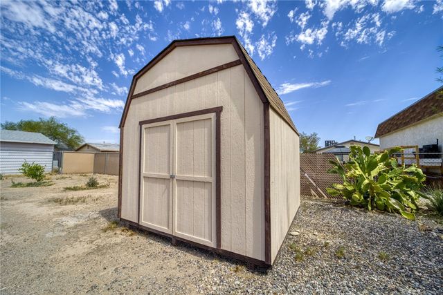 935 Glen Drive, Bullhead City, AZ 86442