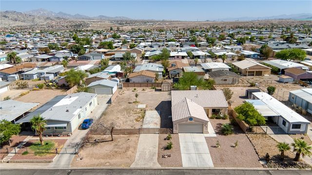 935 Glen Drive, Bullhead City, AZ 86442