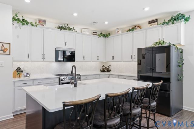 7712 Hawthorne Ave, Henrico, VA 23227