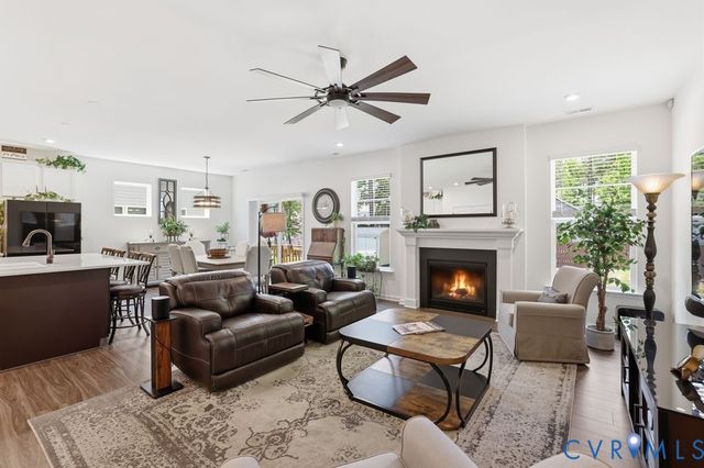 7712 Hawthorne Ave, Henrico, VA 23227