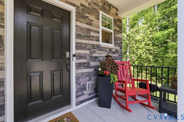 7712 Hawthorne Ave, Henrico, VA 23227
