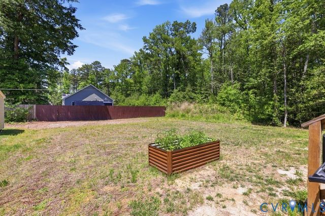7712 Hawthorne Ave, Henrico, VA 23227