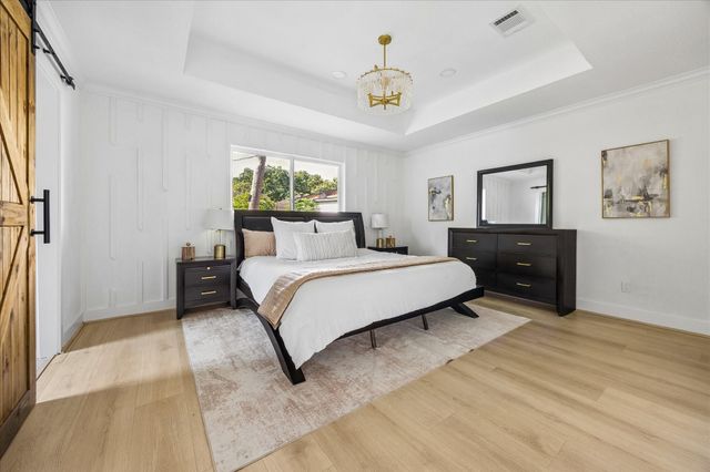 6027 Valkeith Drive, Houston, TX 77096