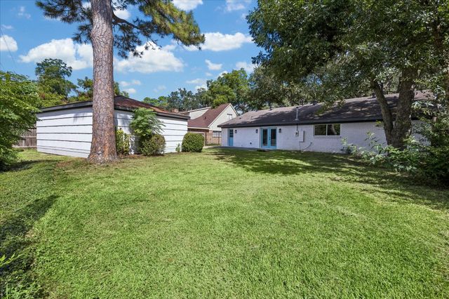 6027 Valkeith Drive, Houston, TX 77096