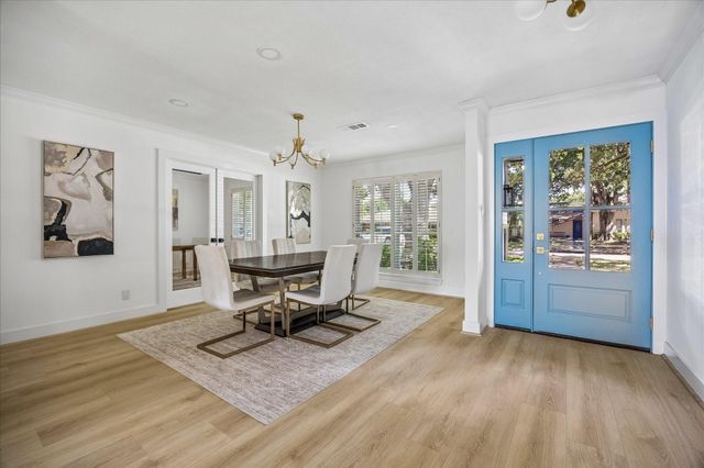 6027 Valkeith Drive, Houston, TX 77096