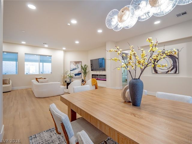 5387 South Conquistador Street, Las Vegas, NV 89148