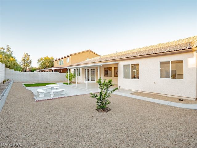 5387 South Conquistador Street, Las Vegas, NV 89148