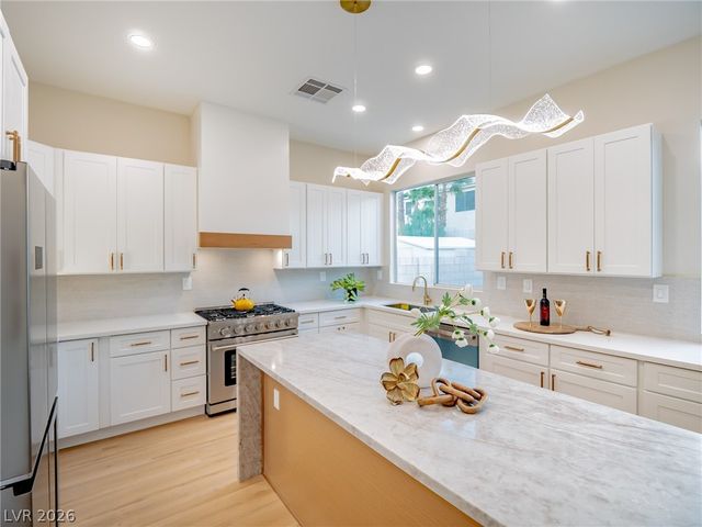 5387 South Conquistador Street, Las Vegas, NV 89148